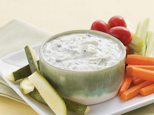 Tzaziki with Veggies snack - FIT BY ELIA